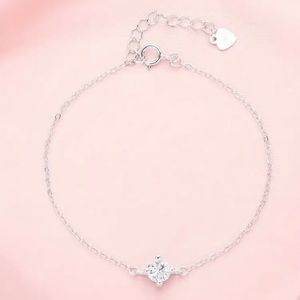 925 Sterling Silver 4-Prong Round White Zircon Charm Bracelet New in Packaging
